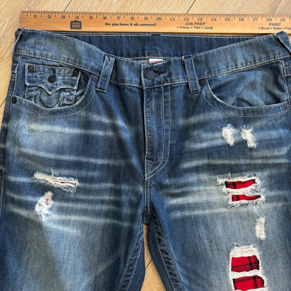True Religion Geno Mens 38 Distressed Plaid Patch Relaxed Slim Straight Jeans